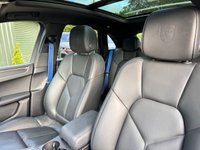 USED 2022 22 PORSCHE MACAN 2.0 PDK 5d 262 BHP 