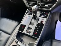 USED 2022 22 PORSCHE MACAN 2.0 PDK 5d 262 BHP 