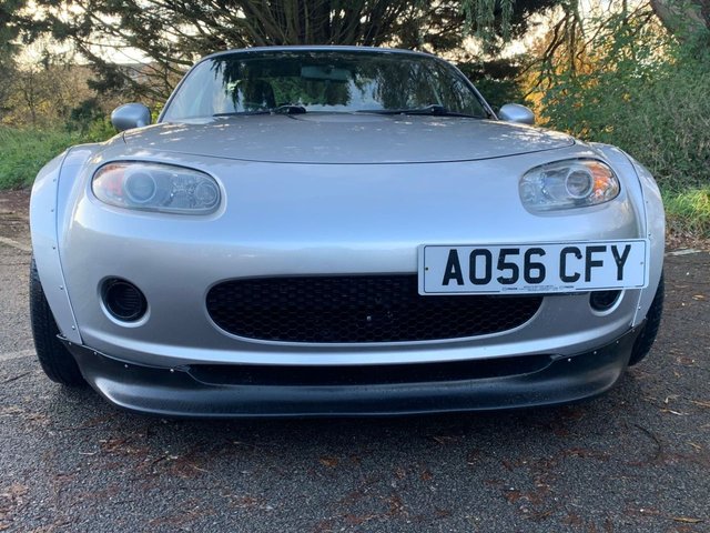 View our MAZDA MX-5
