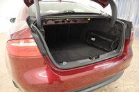 USED 2015 15 JAGUAR XE 2.0 PRESTIGE 4d 161 BHP LOW MILE ONE OWENR CAR WITH JAGUAR SERVICE RECORD. WHAT A CAR