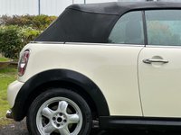 USED 2010 60 MINI CONVERTIBLE 1.6 COOPER D 2d 112 BHP 