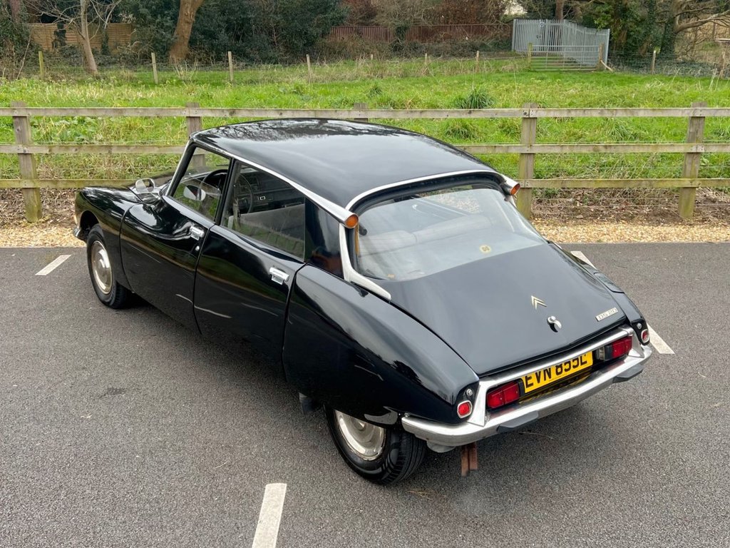 USED 1972 CITROEN DS 20 // 2000cc // 4d // LHD // px swap 