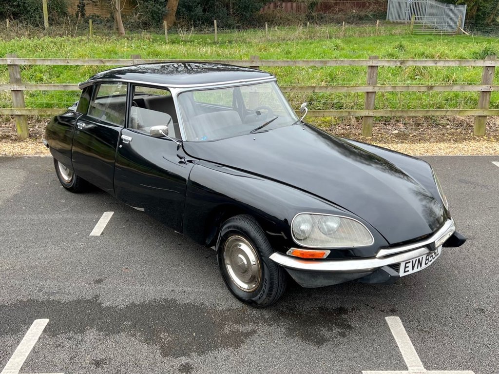 USED 1972 CITROEN DS 20 // 2000cc // 4d // LHD // px swap 
