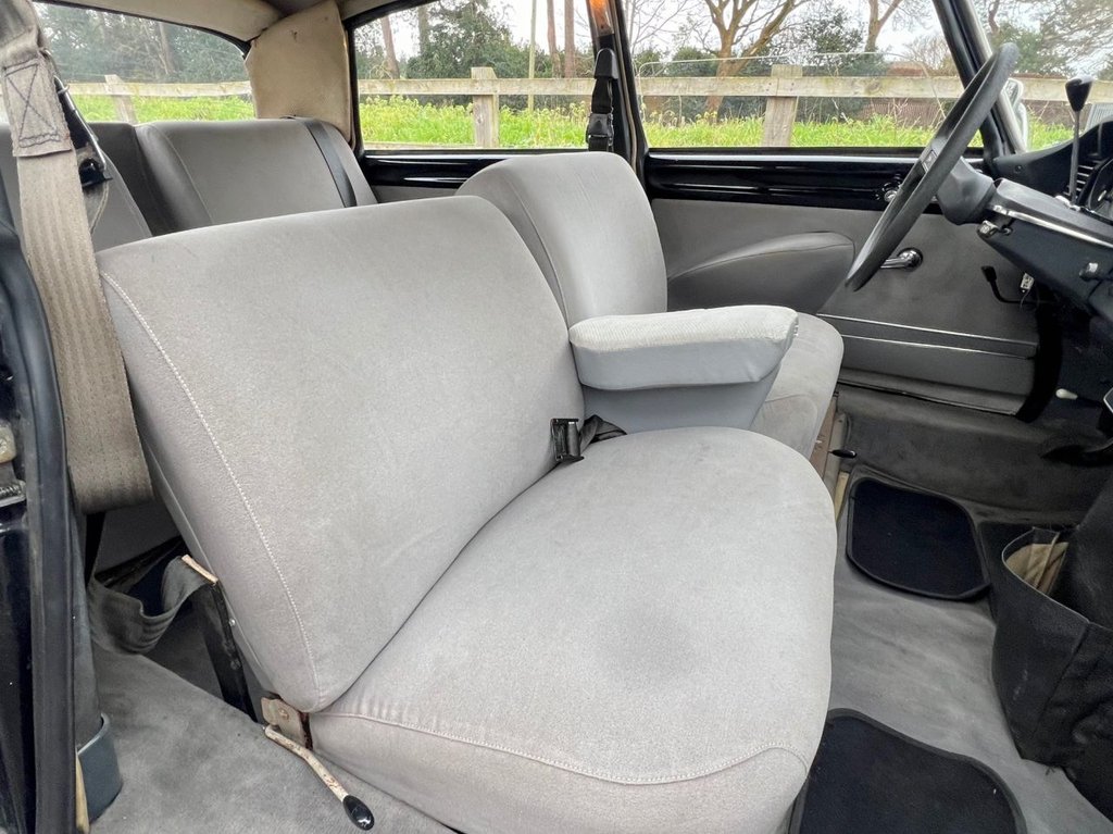 USED 1972 CITROEN DS 20 // 2000cc // 4d // LHD // px swap 