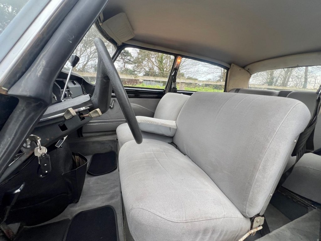 USED 1972 CITROEN DS 20 // 2000cc // 4d // LHD // px swap 