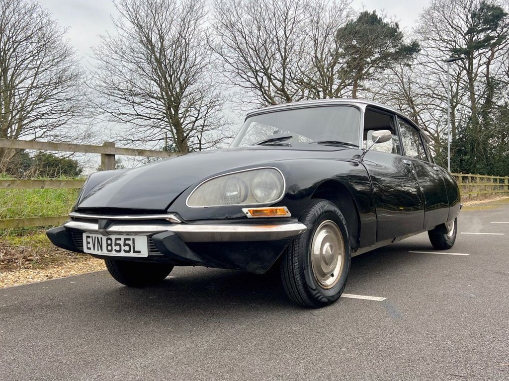 USED 1972 CITROEN DS 20 // 2000cc // 4d // LHD // px swap 