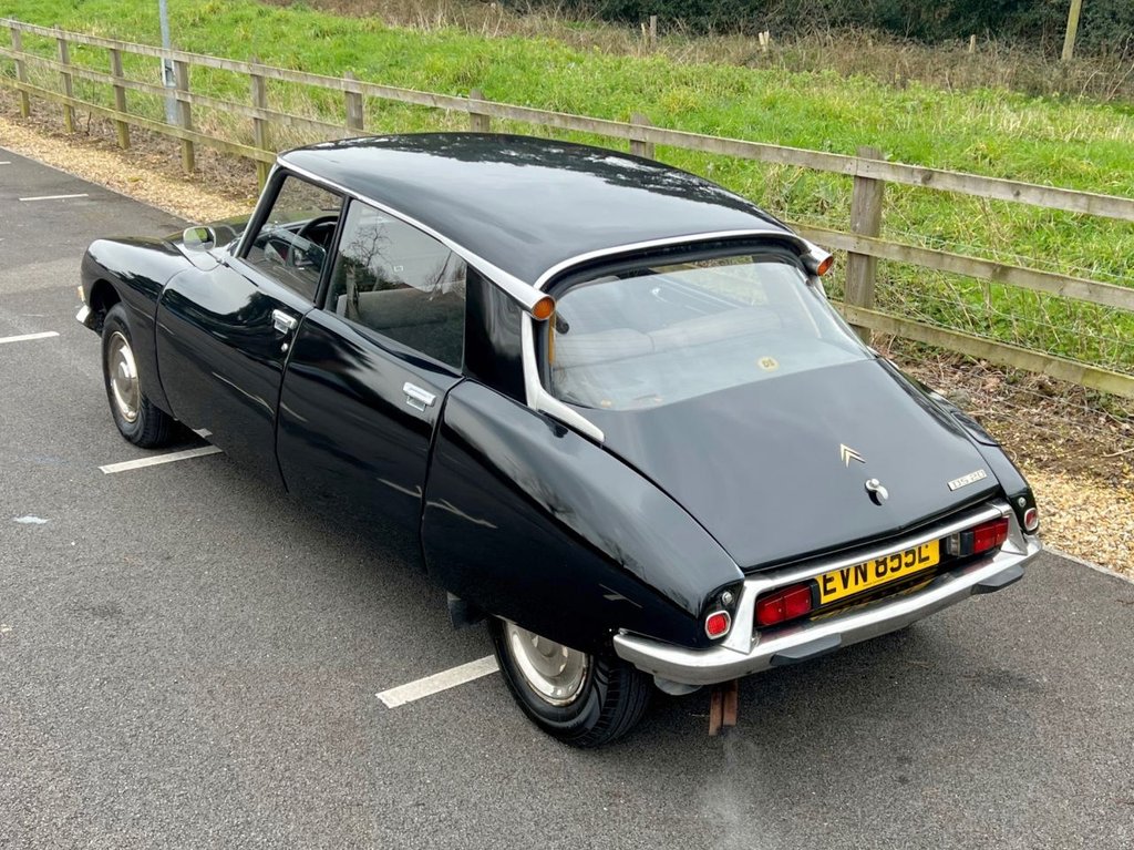USED 1972 CITROEN DS 20 // 2000cc // 4d // LHD // px swap 