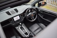 USED 2017 67 PORSCHE MACAN 3.0 D S PDK 5d 258 BHP PAN ROOF / SPORTS SEATS / BOSE