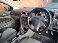 USED 2010 10 FORD FOCUS 1.8 ZETEC S S/S 5d 124 BHP 