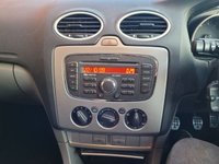 USED 2010 10 FORD FOCUS 1.8 ZETEC S S/S 5d 124 BHP 