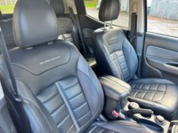 USED 2015 65 MITSUBISHI L200 2.4 DI-D 4X4 BARBARIAN DCB 178 BHP ** NO VAT * *  SAT NAV ** CAMERA