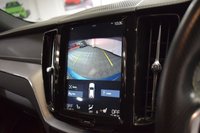 USED 2019 19 VOLVO XC60 2.0 D4 R-DESIGN PRO AWD 5d 188 BHP HARMAN KARDON / REVERSING CAM