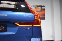 USED 2019 19 VOLVO XC60 2.0 D4 R-DESIGN PRO AWD 5d 188 BHP HARMAN KARDON / REVERSING CAM