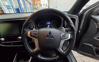 USED 2020 20 MITSUBISHI OUTLANDER 2.4 PHEV DYNAMIC 5d 222 BHP APP BASED SAT NAV REAR VIEW CAMERA LEATHER HEATED SEATS 1 OWNER LONDON PCO COMPLIANT
