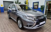 USED 2020 20 MITSUBISHI OUTLANDER 2.4 PHEV DYNAMIC 5d 222 BHP APP BASED SAT NAV REAR VIEW CAMERA LEATHER HEATED SEATS 1 OWNER LONDON PCO COMPLIANT