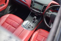 USED 2017 67 MASERATI LEVANTE 3.0 S 5d 424 BHP PAN ROOF / H&K / SOFT CLOSE