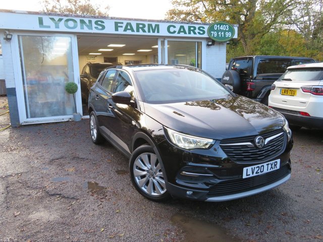 2020 20 Vauxhall Grandland X 1.2 ELITE NAV 5d 129 BHP AUTOMATIC