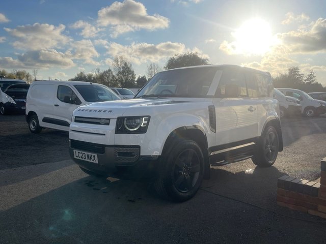 View our LAND ROVER DEFENDER