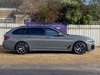 USED 2021 21 BMW 5 SERIES 2.0 520D M SPORT TOURING MHEV 5d 190PS 