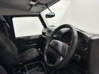 USED 2015 15 LAND ROVER DEFENDER 2.2 TD HARD TOP 2d 122 BHP 1 Owner, extremel;y well cared for and maintained   Defender 90,