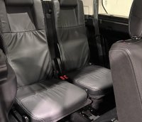 USED 2015 65 LAND ROVER DISCOVERY 3.0 SDV6 HSE 5d 255 BHP Santorini Black, Ebony Extended Leather, Privacy Glass, Complete Service Record, Cambelt Kit Fitted