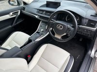 USED 2019 19 LEXUS CT 1.8 200H 5d 135 BHP PREMIUM PACK - TECH PACK - SATELITTE NAVIGATION - BLUETOOTH HANDSFREE - TINTED REAR WINDOWS - HEATED SEATS
