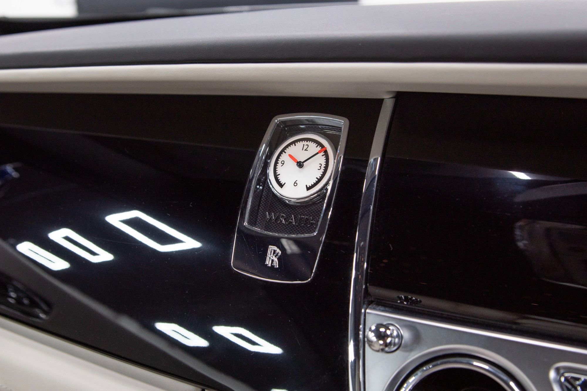 USED 2015 ROLLS-ROYCE WRAITH 6.6 V12 