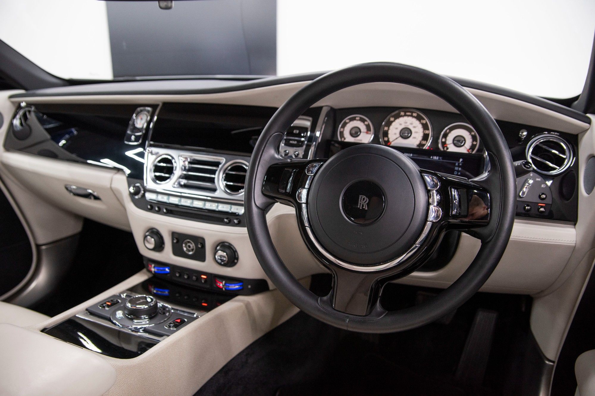 USED 2015 ROLLS-ROYCE WRAITH 6.6 V12 