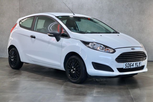 2014 64 Ford Fiesta 1.2 STUDIO 3d 59 BHP