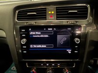 USED 2017 67 VOLKSWAGEN GOLF 1.0L SE NAVIGATION TSI BLUEMOTION TECHNOLOGY 5d 109 BHP Urano Grey, Nav, P/Sensors