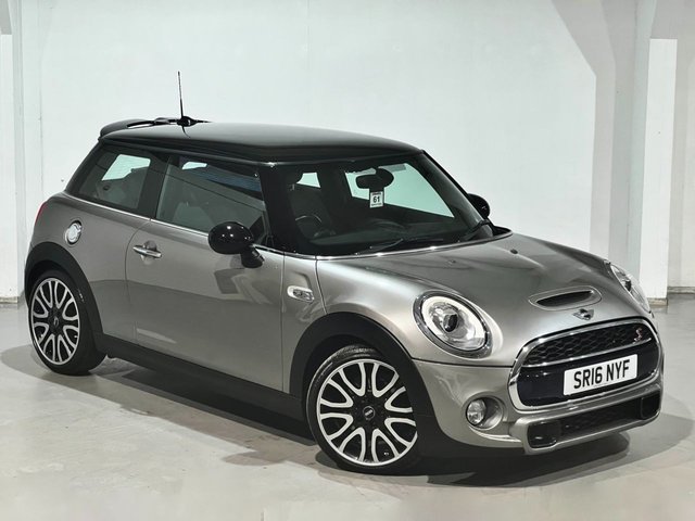 2016 16 MINI Hatch Cooper 2.0 COOPER S 3d 189 BHP