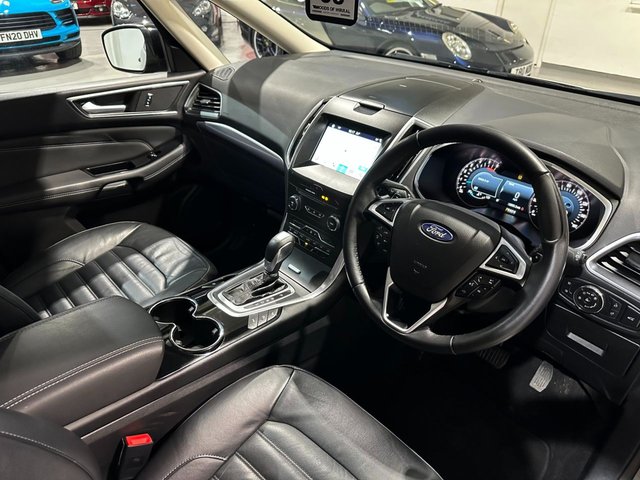 View our FORD GALAXY