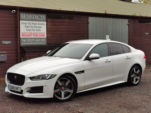 2019 19 Jaguar Xe 2.0 D R-SPORT 4d 177 BHP