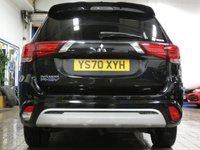 USED 2021 70 MITSUBISHI OUTLANDER 2.4 PHEV EXCEED SAFETY 5d 222 BHP 4WD SAT NAV LEATHER HEATED SEATS REAR VIEW CAMERA PARKING SENSORS 1 OWNER MITSUBISHI WARRANTY TILL JAN 2026 LONDON PCO COMPLIANT