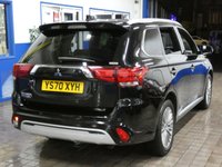 USED 2021 70 MITSUBISHI OUTLANDER 2.4 PHEV EXCEED SAFETY 5d 222 BHP 4WD SAT NAV LEATHER HEATED SEATS REAR VIEW CAMERA PARKING SENSORS 1 OWNER MITSUBISHI WARRANTY TILL JAN 2026 LONDON PCO COMPLIANT