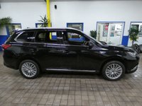 USED 2021 70 MITSUBISHI OUTLANDER 2.4 PHEV EXCEED SAFETY 5d 222 BHP 4WD SAT NAV LEATHER HEATED SEATS REAR VIEW CAMERA PARKING SENSORS 1 OWNER MITSUBISHI WARRANTY TILL JAN 2026 LONDON PCO COMPLIANT