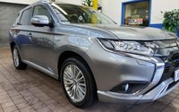USED 2020 70 MITSUBISHI OUTLANDER 2.4 PHEV DESIGN 5d 222 BHP APP SAT NAV ANDROID APPLE CARPLAY REAR VIEW CAMERA HEATED SEATS 1 OWNER MITSUBISHI WARRANTY TILL SEPT 2025