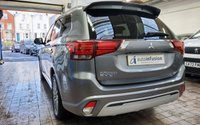 USED 2020 70 MITSUBISHI OUTLANDER 2.4 PHEV DESIGN 5d 222 BHP APP SAT NAV ANDROID APPLE CARPLAY REAR VIEW CAMERA HEATED SEATS 1 OWNER MITSUBISHI WARRANTY TILL SEPT 2025