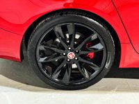 USED 2015 15 JAGUAR XF 3.0 D V6 S PORTFOLIO 4d AUTO 275 BHP SALOON