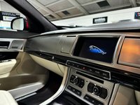 USED 2015 15 JAGUAR XF 3.0 D V6 S PORTFOLIO 4d AUTO 275 BHP SALOON