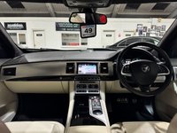 USED 2015 15 JAGUAR XF 3.0 D V6 S PORTFOLIO 4d AUTO 275 BHP SALOON