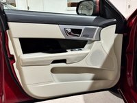 USED 2015 15 JAGUAR XF 3.0 D V6 S PORTFOLIO 4d AUTO 275 BHP SALOON