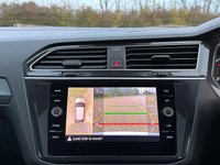 USED 2019 19 VOLKSWAGEN TIGUAN 2.0 R-LINE TDI DSG 5d 148 BHP 