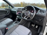 USED 2019 19 VOLKSWAGEN TIGUAN 2.0 R-LINE TDI DSG 5d 148 BHP 