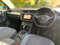 USED 2018 68 VOLKSWAGEN TIGUAN 2.0 SE NAVIGATION TDI DSG 5d 148 BHP 2018/68reg VW TIGUAN 2.0 TDi SE 5DR NAVIGATION SUV - 38,189 MILES ONLY - SERVICE HISTORY - DSG AUTOMATIC GEARBOX - CAR NET APP CONNECTIVITY - DISCOVER NAVIGATION / INFOTAINMENT SYSTEM - AUTO TRADER RETAIL RATING 75/100  - 12 MONTHS FREE WARRANTY / BREAKDOWN RECOVERY INCLUDED