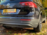 USED 2018 68 VOLKSWAGEN TIGUAN 2.0 SE NAVIGATION TDI DSG 5d 148 BHP 2018/68reg VW TIGUAN 2.0 TDi SE 5DR NAVIGATION SUV - 38,189 MILES ONLY - SERVICE HISTORY - DSG AUTOMATIC GEARBOX - CAR NET APP CONNECTIVITY - DISCOVER NAVIGATION / INFOTAINMENT SYSTEM - AUTO TRADER RETAIL RATING 75/100  - 12 MONTHS FREE WARRANTY / BREAKDOWN RECOVERY INCLUDED