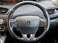 USED 2014 14 RENAULT GRAND SCENIC 1.5 DYNAMIQUE TOMTOM DCI EDC 5d 110 BHP AUTOMATIC LIGHTS +  RAIN SENSORS +  CRUISE CONTROL +  BLUETOOTH +  SAT NAV +  USB +  AUX +  DUAL ZONE CLIMATE CONTROL +  7 SEATS +  16 INCH ALLOY WHEELS +  TEACTION CONTROL +