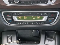 USED 2014 14 RENAULT GRAND SCENIC 1.5 DYNAMIQUE TOMTOM DCI EDC 5d 110 BHP AUTOMATIC LIGHTS +  RAIN SENSORS +  CRUISE CONTROL +  BLUETOOTH +  SAT NAV +  USB +  AUX +  DUAL ZONE CLIMATE CONTROL +  7 SEATS +  16 INCH ALLOY WHEELS +  TEACTION CONTROL +