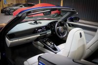 USED 2019 69 PORSCHE 911 3.0 CARRERA S PDK 2d 444 BHP BOSE, CHRONO, SPORTS EXHAUST, 14 WAY SEATS, HEATED WHEEL, PORSCHE WARRANTY, PDLS PLUS, FULL PORSCHE HISTORY.