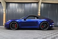 USED 2019 69 PORSCHE 911 3.0 CARRERA S PDK 2d 444 BHP BOSE, CHRONO, SPORTS EXHAUST, 14 WAY SEATS, HEATED WHEEL, PORSCHE WARRANTY, PDLS PLUS, FULL PORSCHE HISTORY.